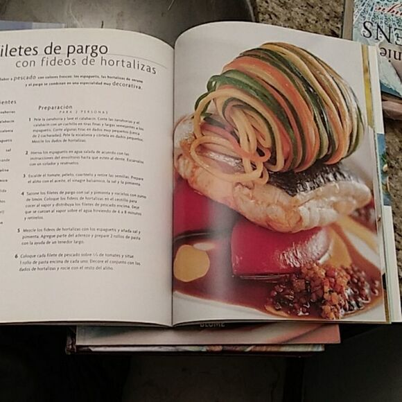 Book   - Picture 7 of 8